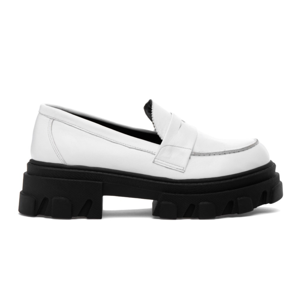 NWT SILENT D Coralie Platform Loafer